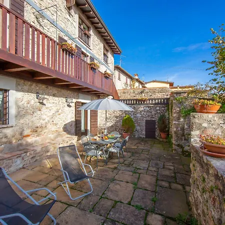 Liano Gargnano