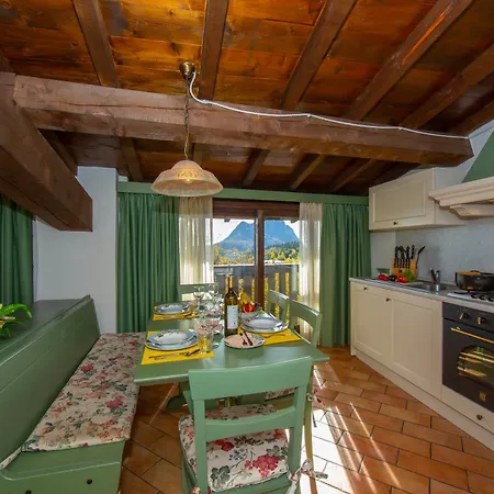 Liano Apartment