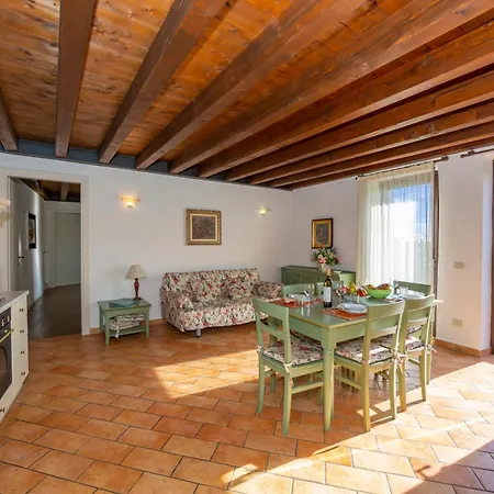 Liano Apartment Gargnano